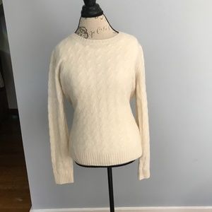 Cream 100% Cashmere Sweater with Cable Knit Pattern